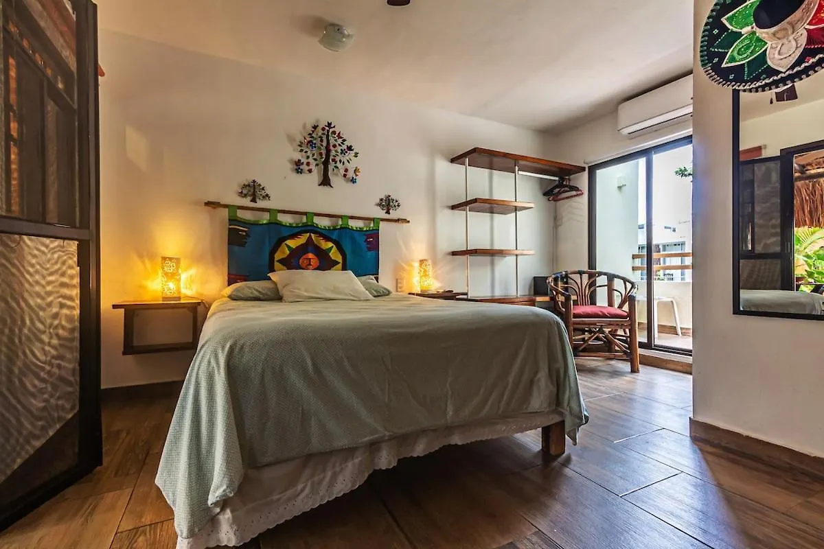 Live Like A Local, Rooftop Studio In Central Playa Playa del Carmen
